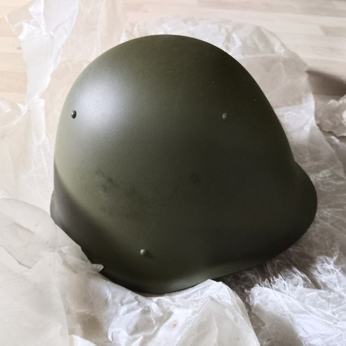 Каска, новая СССР.