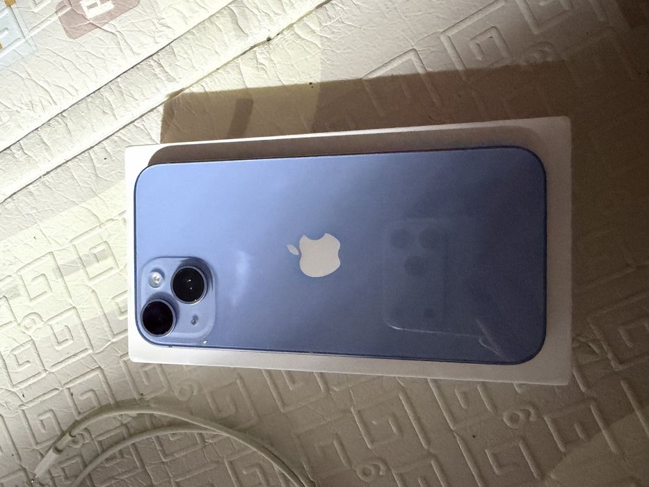 Iphone 14 продаю б/у