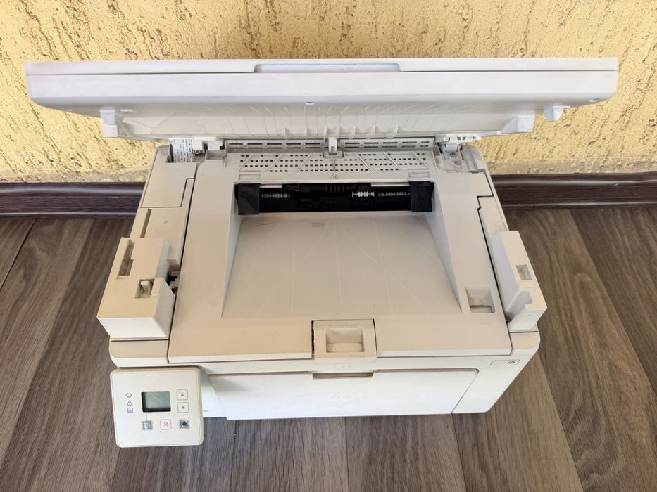 Продам принтер HP 3в1
