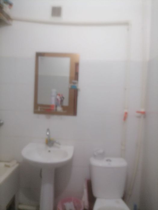 Уй сотилади. 1-хонали