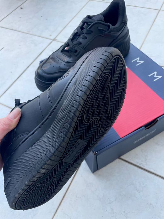 Маратонки/ Кецове Tommy Hilfiger