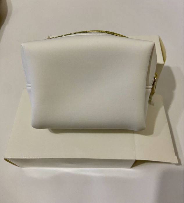 Косметичка Dior белая