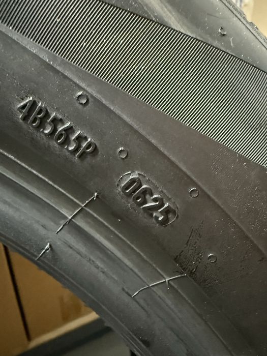Pirelli Scorpion 275/55 R20 113V