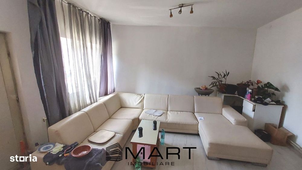 Casa individuala si curte de 480 mp zona Piata Cluj