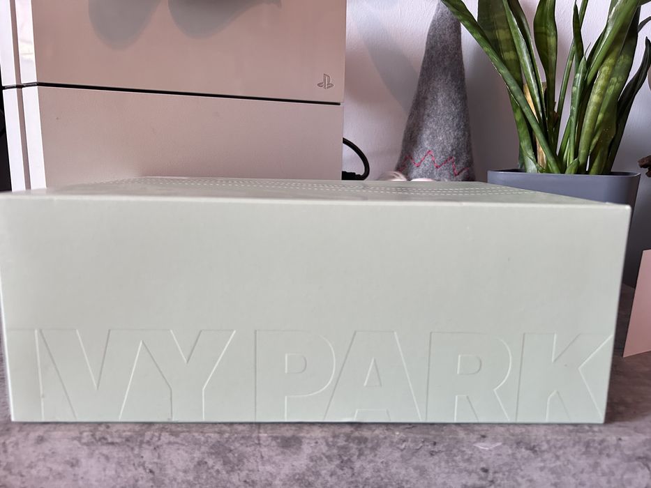 Промоция Adidas Ivy Park 37 - 23,5 см