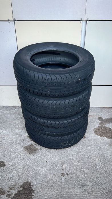 Продам летнюю резину