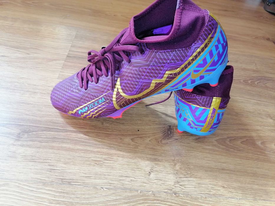 Adidas Predator Edge, , Nike Metcon 8, Cruyff