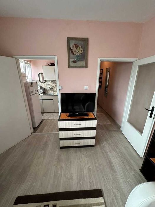 Дава се под наем Едностаен апартамент в Пловдив, Тракия - 36 кв.м за 255 € - Снимка #5