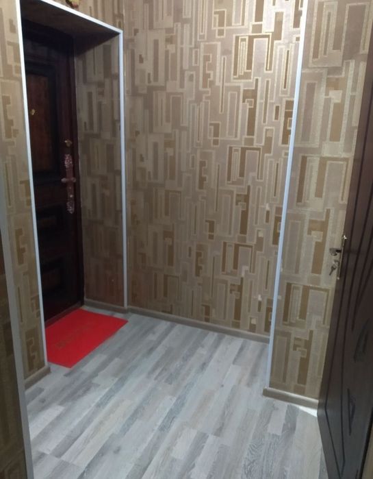 Продается квартира ,Буз базар, Сайрам,Школа дипломатии 1/4/4