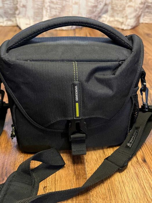 Nikon D7100 + Obiective(18-105 mm si 50 mm) - 7000 Cadre!