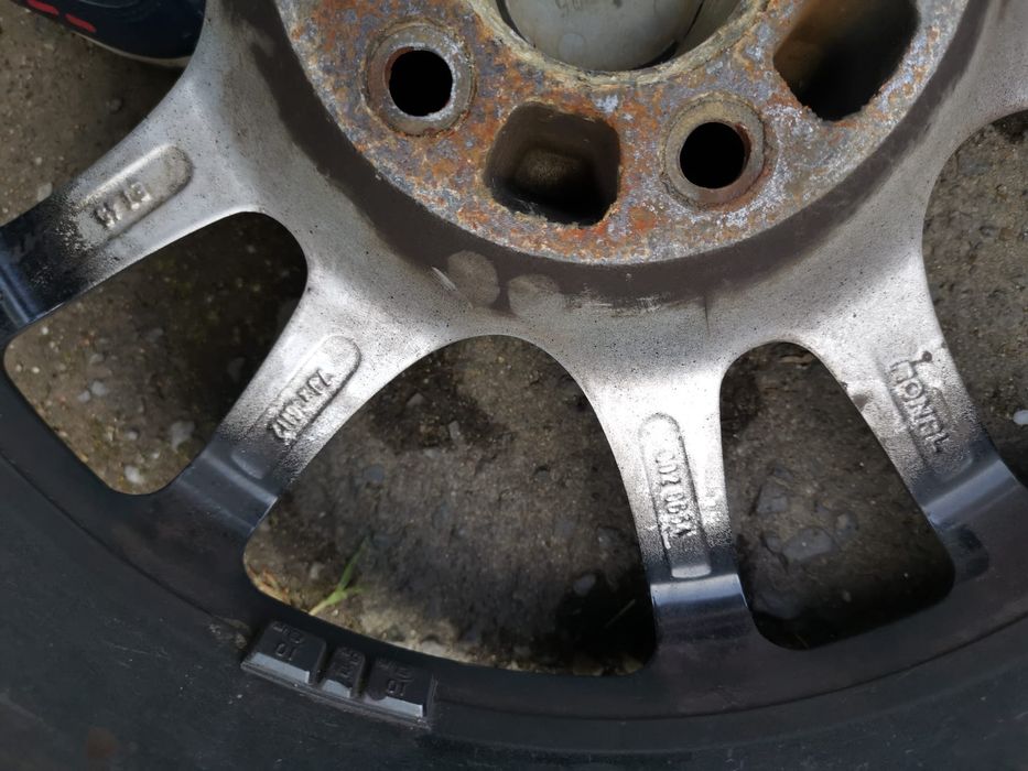 Set 4 jante aliaj pe 16 țoli 5x110 Opel Astra in stare foarte bună aduse din Germania preț 750  lei fixx