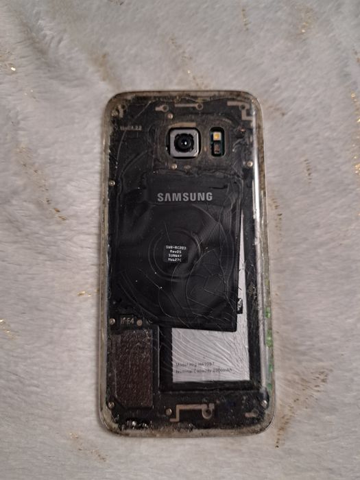 Vând samsung galaxy s7