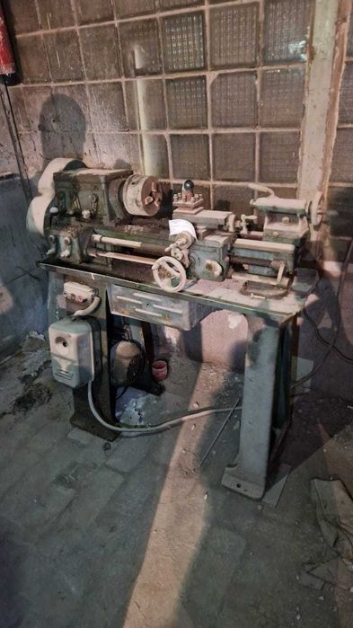 Токарный станок ТВШ-3 ТВ-3 токарно-винторезный