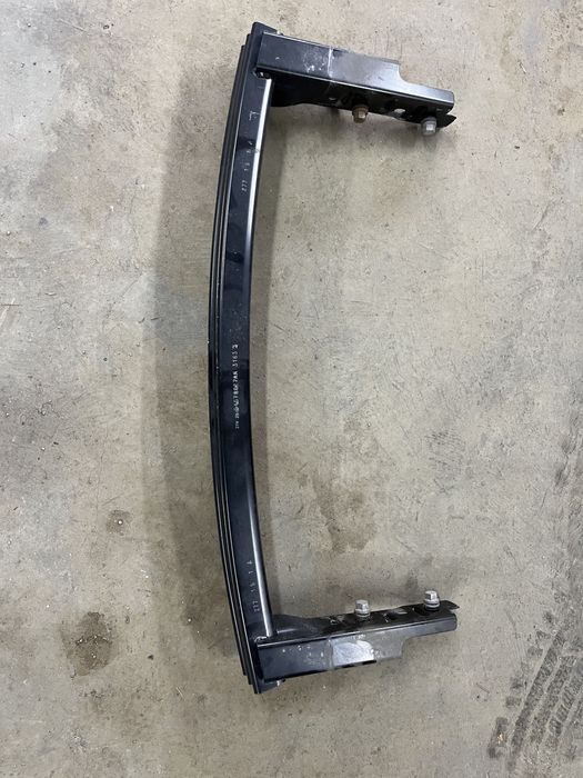 Задна греда за Jeep Grand Cherokee WK2 2020