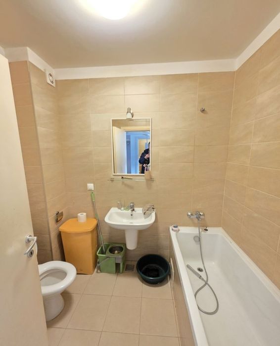 Propietar vand apartament