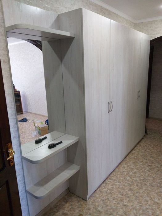 Кухни Акрил Шпон,Шкаф на заказ,по приемлемой цене