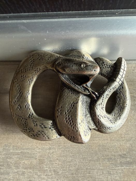 Pafta sarpe cu clopotei