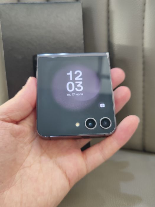 Samsung galaxy z flip 5 256