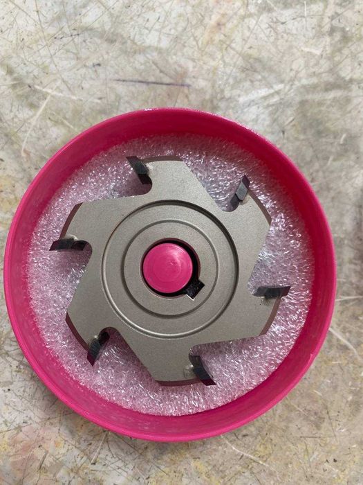 Фрезы на кромочный станок