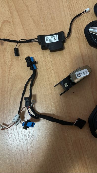 Kit vibratii volan m bmw f01 f20 f30 f06 f10 f15 f16 x1 x2 x5 x6