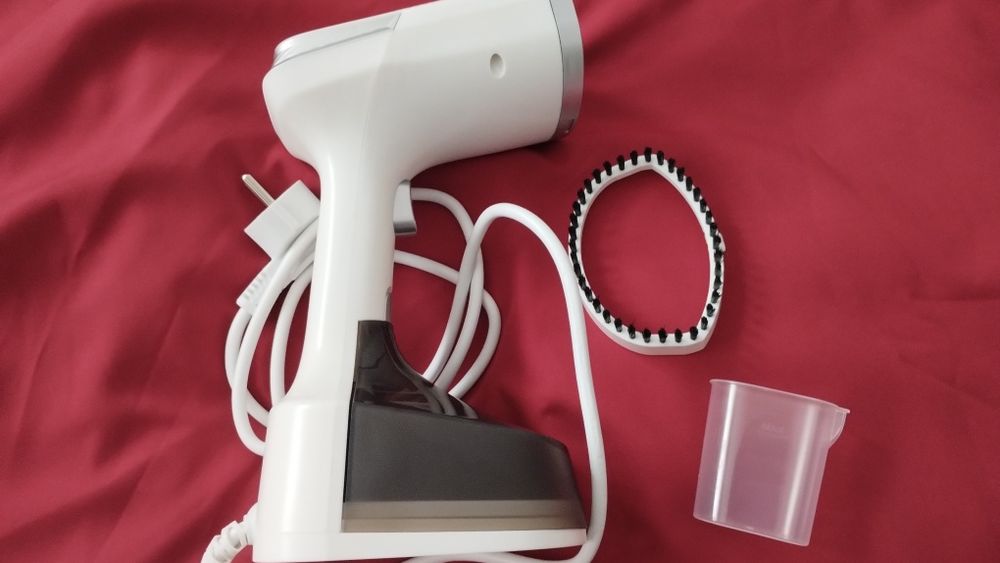 Fier de calcat cu abur vertical