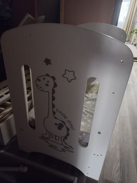 Продам детскую кроватку.