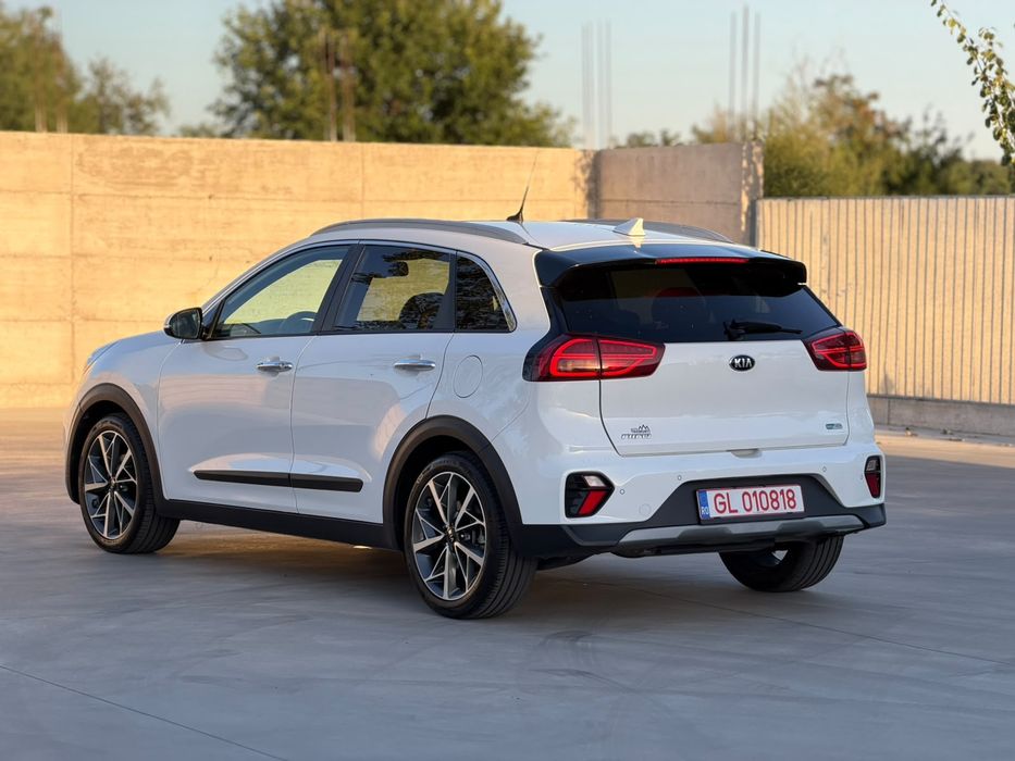 Kia Niro 2021 hibrid, 12.550 € — imagine 5
