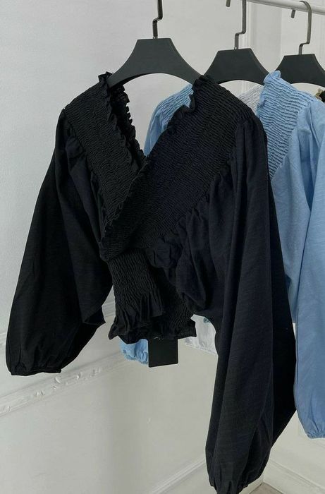 Продам женскую блузку