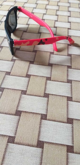 Детски слънчеви очила