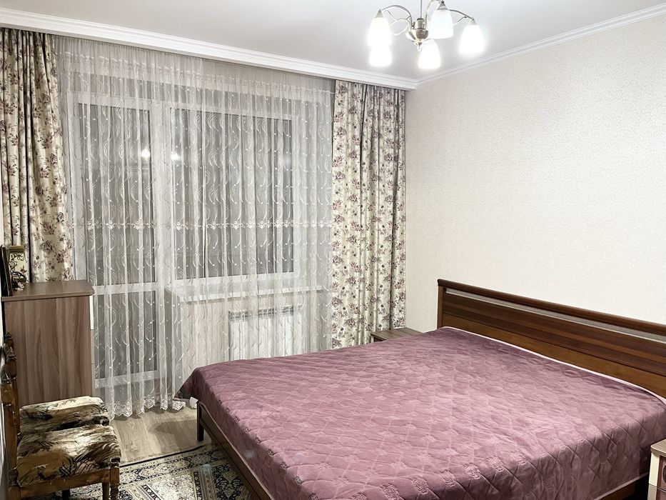 Спальный гарнитур в идеальном состоянии