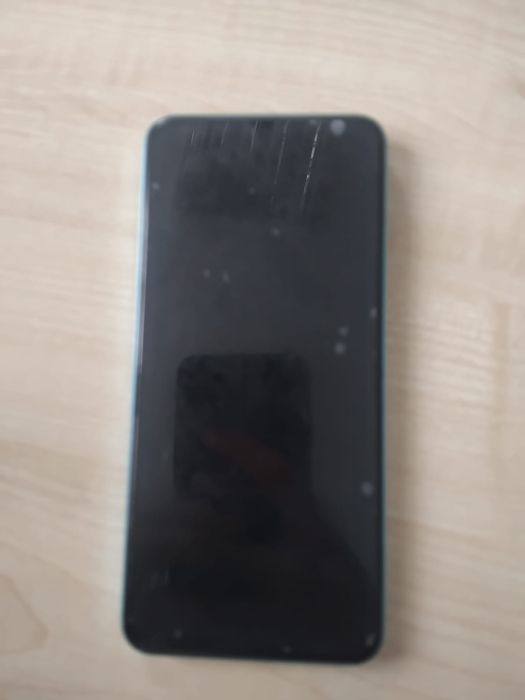 Продается Телефон Vivo V25