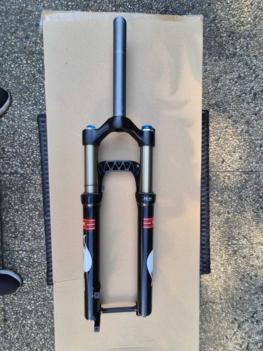 Furca Fox Racing Shox, 26 inch, pe aer, reglabila, blocabila, rebound