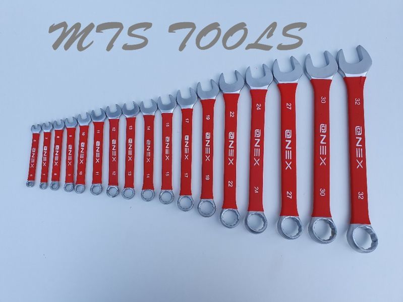 Set chei combinate 6-32 mm 17 piese cu protectie cauciuc