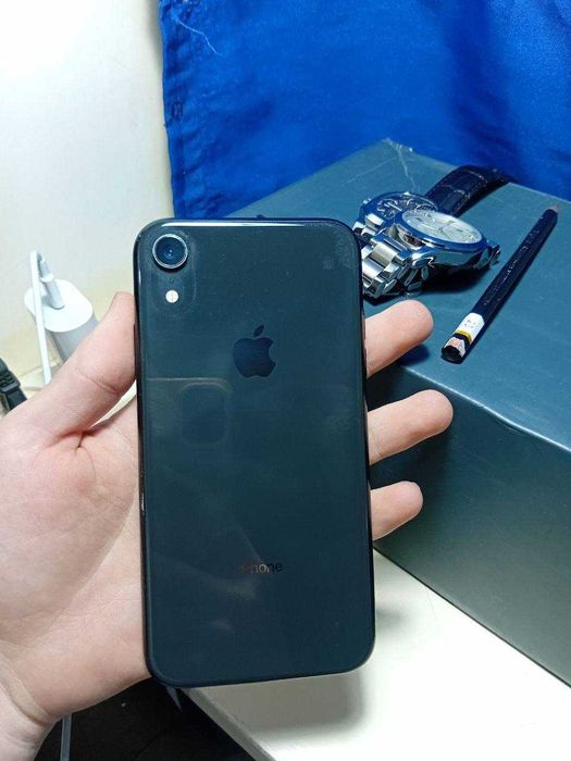 Iphone XR srochna sotiladi