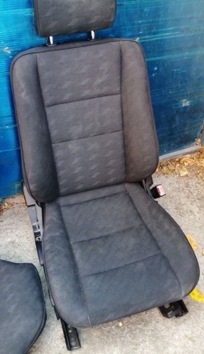 Комплект седалки Мерцедес "Ц" класа / Задна седалка за Мерцедес "Е"