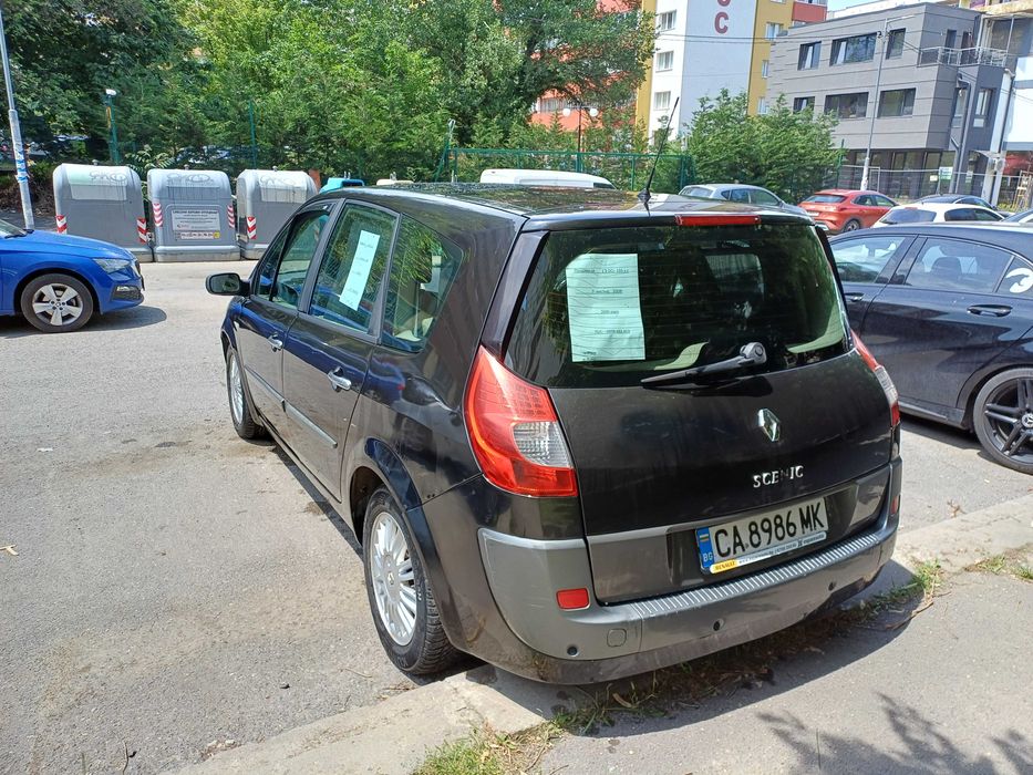 Продавам Рено Сценик2