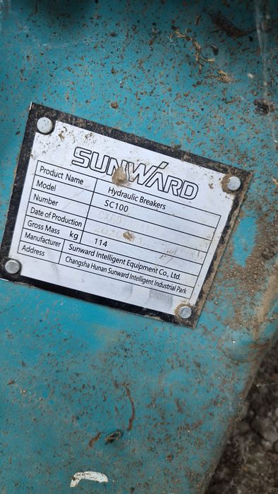 Хидравличен чук sunward sc100