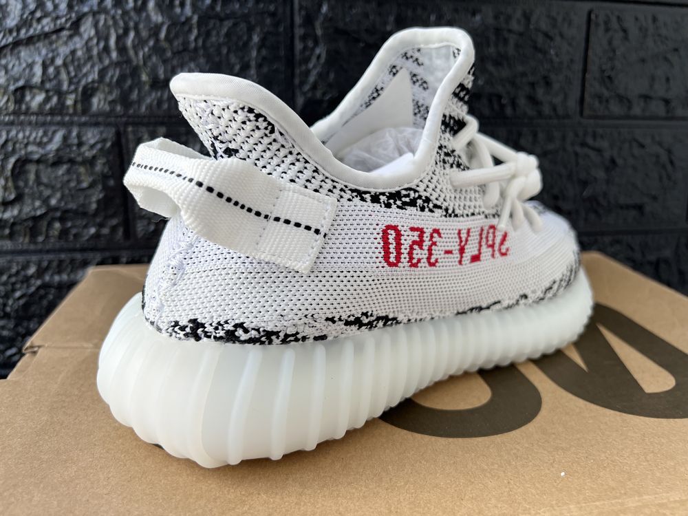 Yeezy zebra hot sale 36