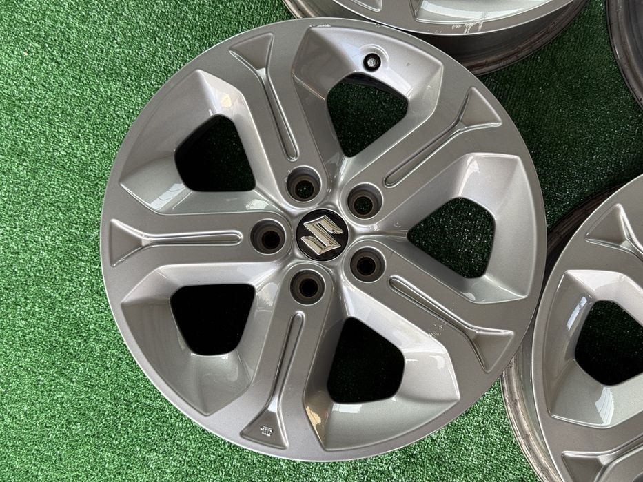 4бр. ОТЛИЧНИ 17” ОРИГИНАЛНИ Джанти 5х114.3 за -SUZUKI Grand Vitara/Vitara/Sx4/S-Cross/TOYOTA RAV4, LEXUS- 6.5Jx17H2, ET50