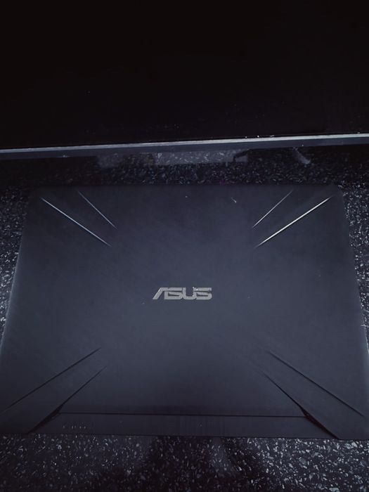 Продам игровой ноут ASUS FX505DT