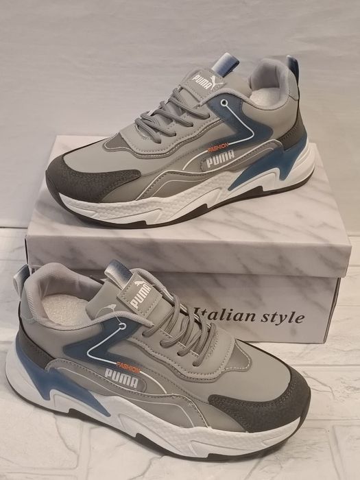 Adidași noi bărbați