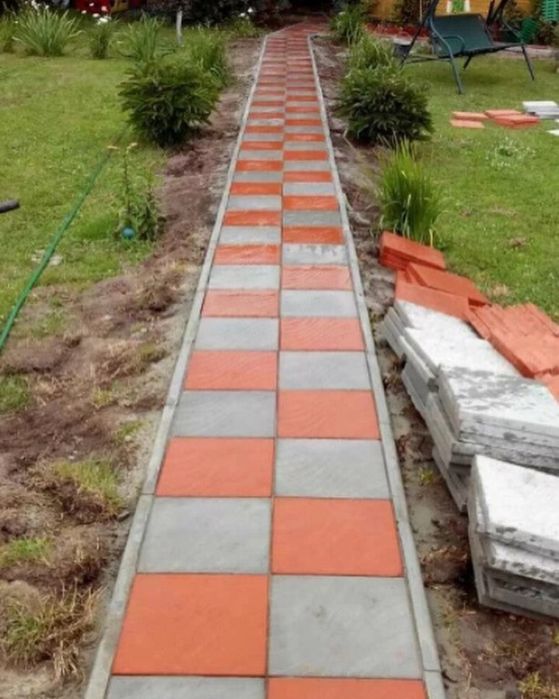 Формы для садовой дорожки