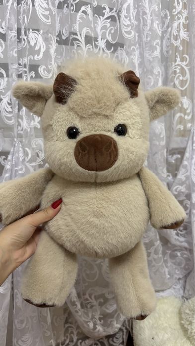 Игрушка Бегущий Теленок и Зайчик