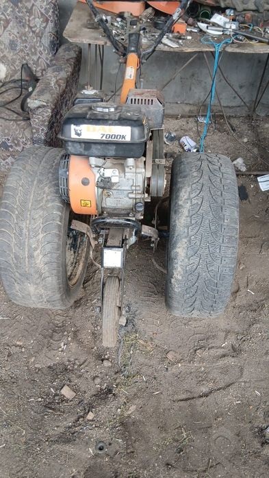 Vând motocultor  funcțional