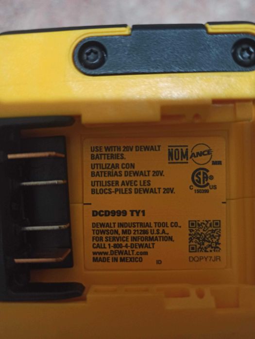 Ударный шуруповерт DeWalt DCD999. Оригинал!