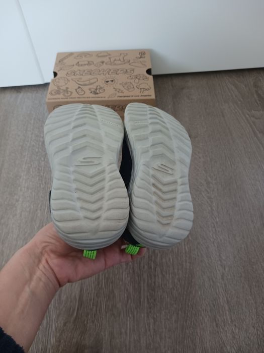 Adidasi Skechers copii 25 impecabil