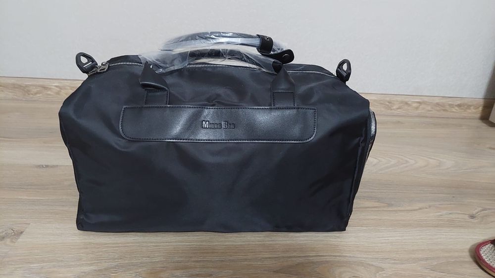 Продам дорожную сумку новая