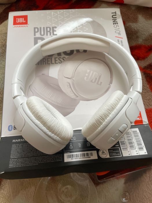 Jbl наушник pere bass