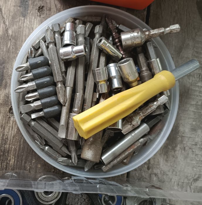 Набор ключей и насадок