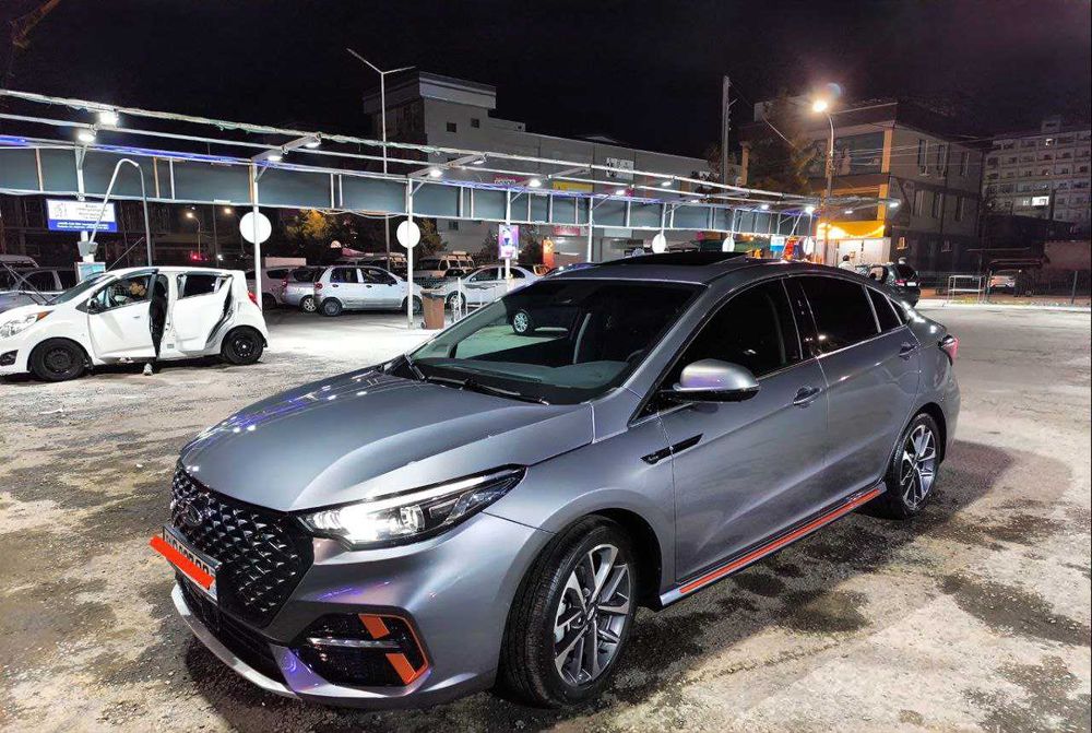 Продам свою CHERY ARRIZO 6 PRO